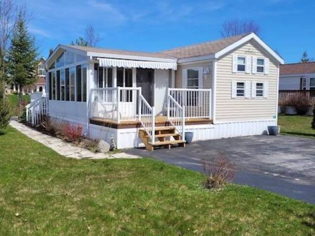 36 HURON CIRCLE Wasaga Beach Ontario