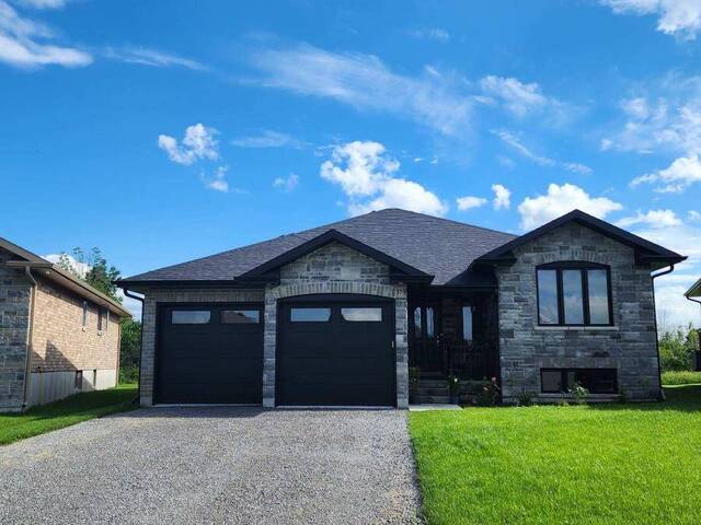 37 CATTAIL CRESCENT Quinte West Ontario