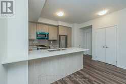 292 - 140 HONEYCRISP CRESCENT Vaughan