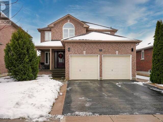 19 LOYALIST COURT Barrie Ontario