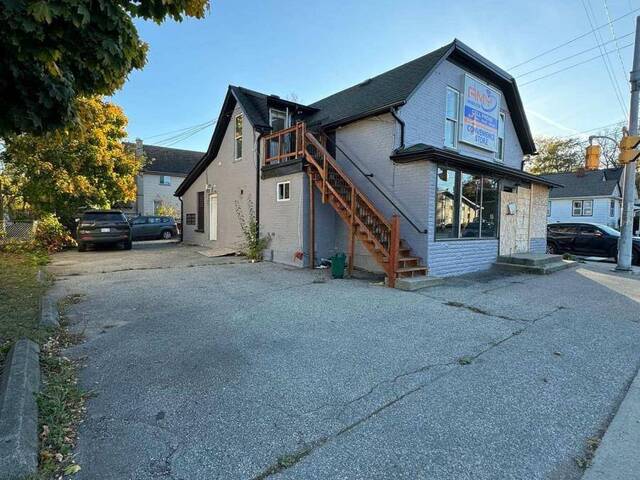 25 PARK HILL ROAD W Cambridge Ontario