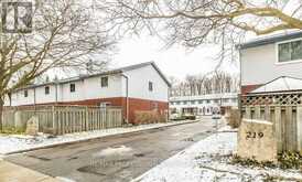 29 - 219 KINGSWOOD DRIVE Kitchener