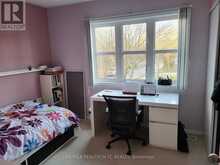 ROOM - 122 HAINFORD STREET Toronto