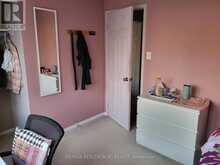 ROOM - 122 HAINFORD STREET Toronto