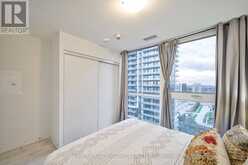 1701 - 75 ONEIDA CRESCENT Richmond Hill