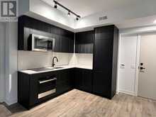 3804 - 327 KING STREET W Toronto