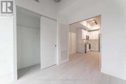 714 - 195 MCCAUL STREET Toronto