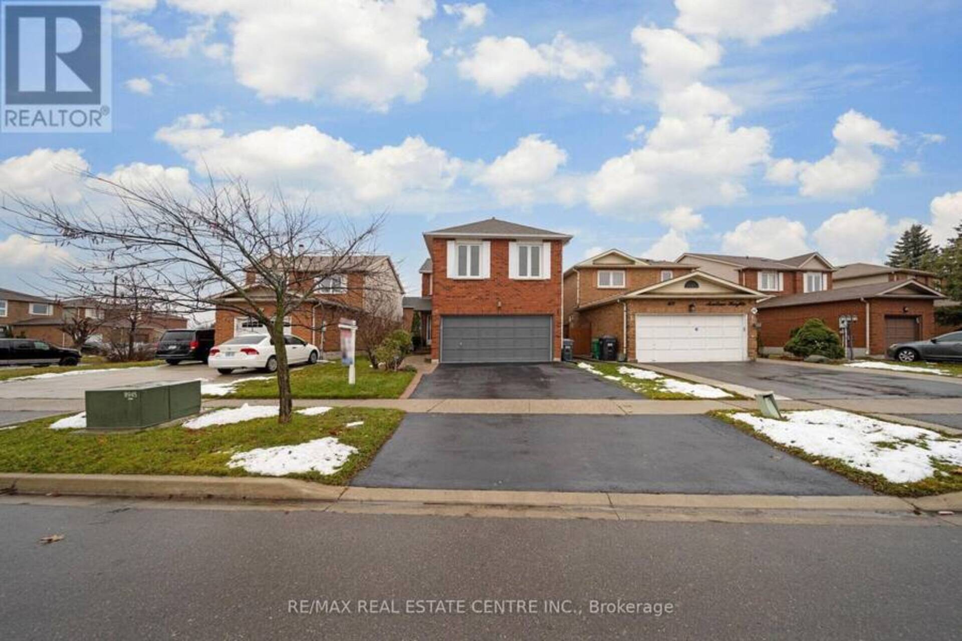 66 ACADIAN HEIGHTS Brampton