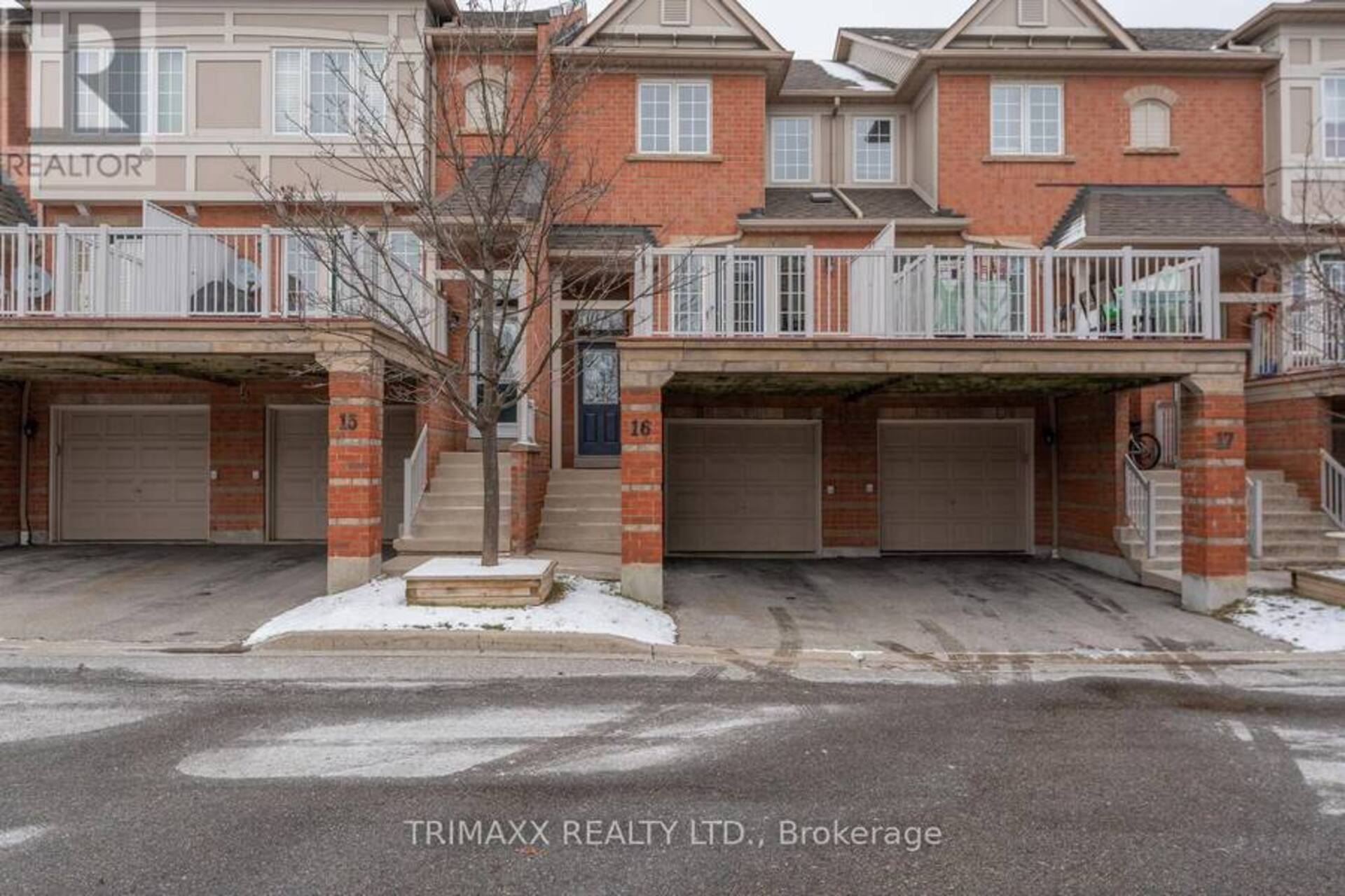 16 - 38 FAIRVIEW ROAD Mississauga