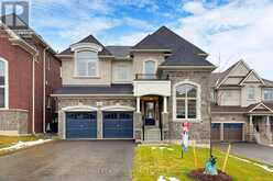 9 GOODWIN COURT East Gwillimbury