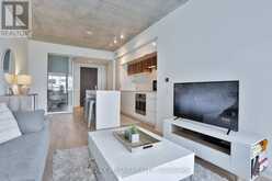 406 - 185 ROEHAMPTON AVENUE Toronto