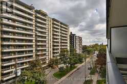 406 - 185 ROEHAMPTON AVENUE Toronto