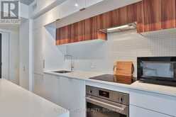 406 - 185 ROEHAMPTON AVENUE Toronto