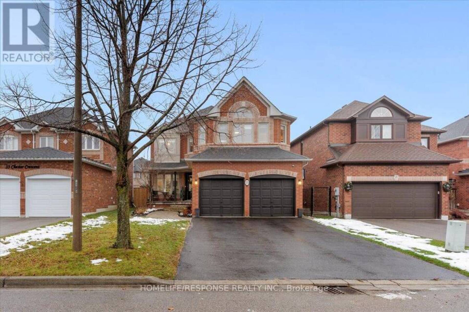 35 CHESTER CRESCENT Halton Hills