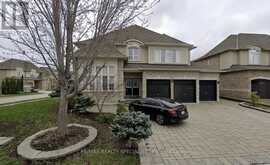 33 SUPINO CRESCENT Brampton