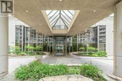 121 - 3888 DUKE OF YORK BOULEVARD Mississauga