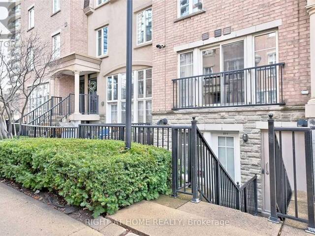 211 - 26 WESTERN BATTERY ROAD Toronto Ontario