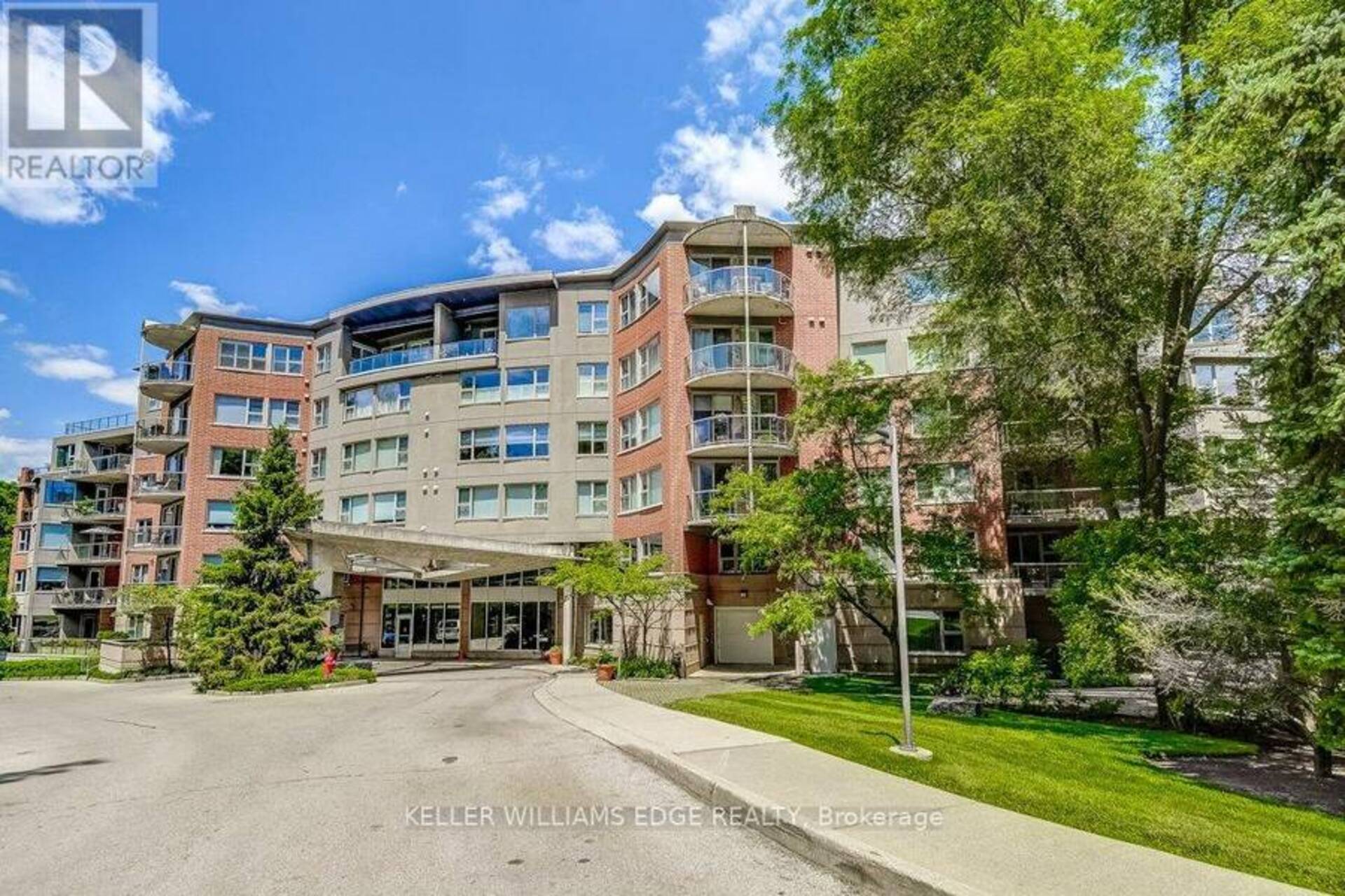 501 - 77 GOVERNORS ROAD Hamilton