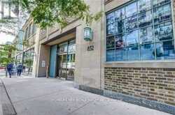 2704 - 832 BAY STREET Toronto