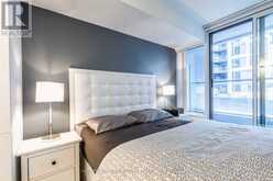 419 - 27 BATHURST STREET Toronto