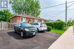 1306 LEIGHLAND ROAD Burlington