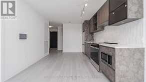 313 - 395 DUNDAS STREET W Oakville