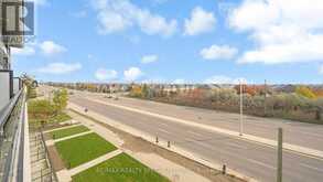 313 - 395 DUNDAS STREET W Oakville