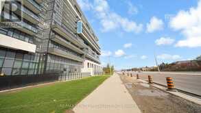 313 - 395 DUNDAS STREET W Oakville