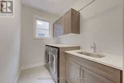 2194 WESTPOINT HEIGHTS London