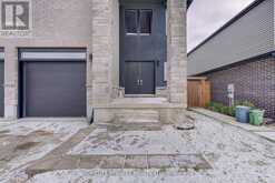 2194 WESTPOINT HEIGHTS London