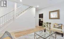 243 LIPPINCOTT STREET Toronto