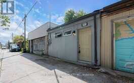 243 LIPPINCOTT STREET Toronto