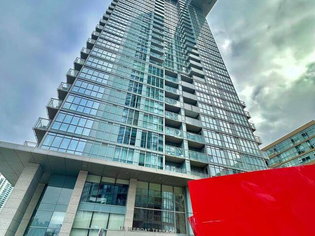 1035 - 15 ICEBOAT TERRACE Toronto Ontario