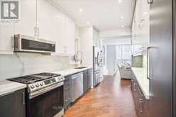 33 EDWIN AVENUE Toronto