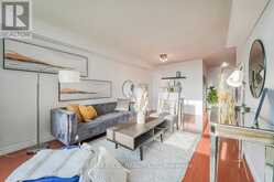 915 - 75 BAMBURGH CIRCLE Toronto