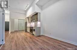 112 - 405 DUNDAS Street W Oakville