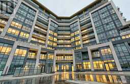 112 - 405 DUNDAS Street W Oakville