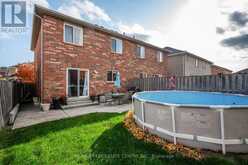 37 HOLLINGSWORTH CIRCLE Brampton