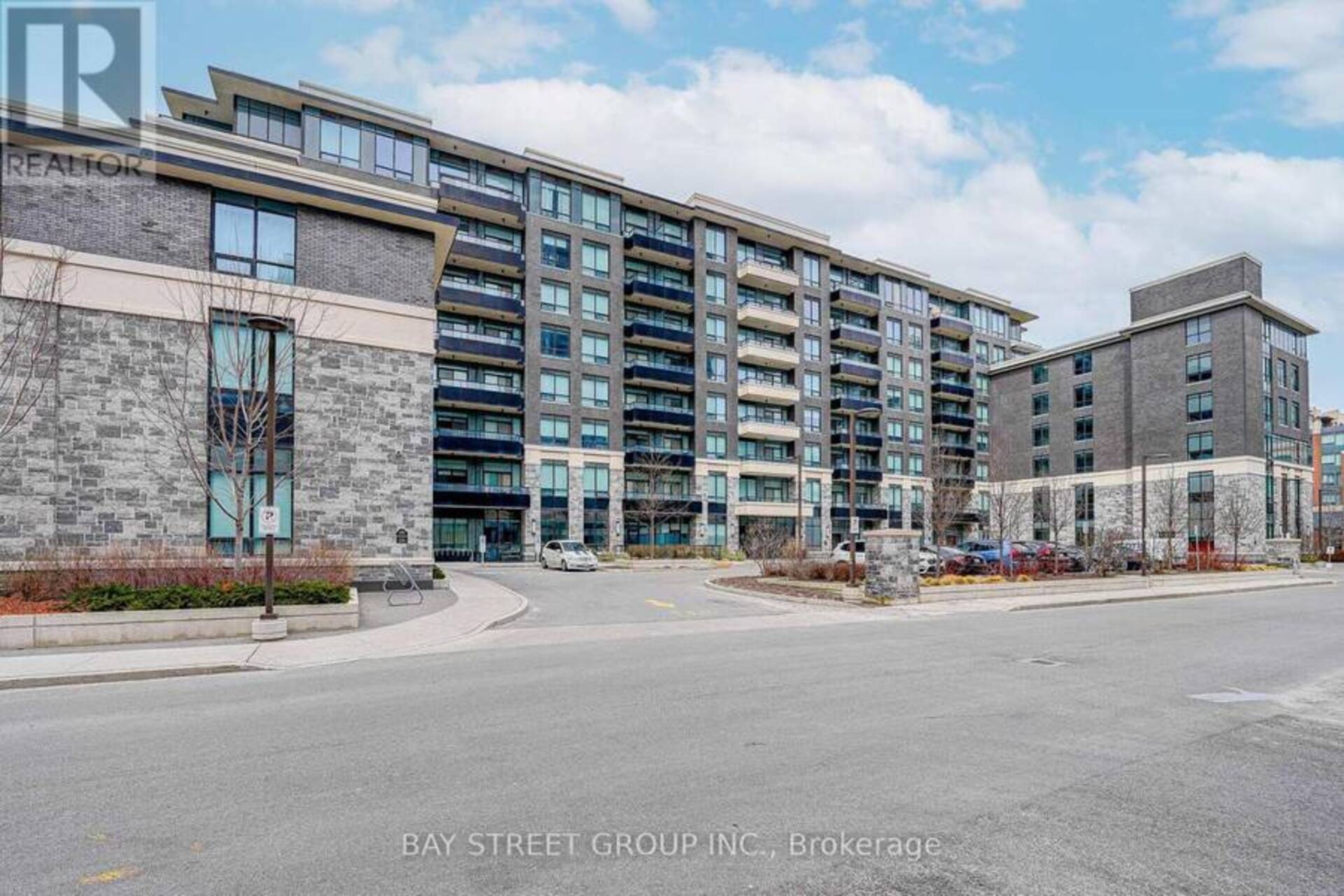 531 - 25 WATER WALK DRIVE Markham