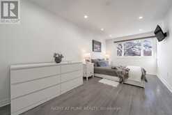 12 LACE FERNWAY Toronto