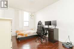 PH04 - 10 EDGECLIFF GOLFWAY Toronto