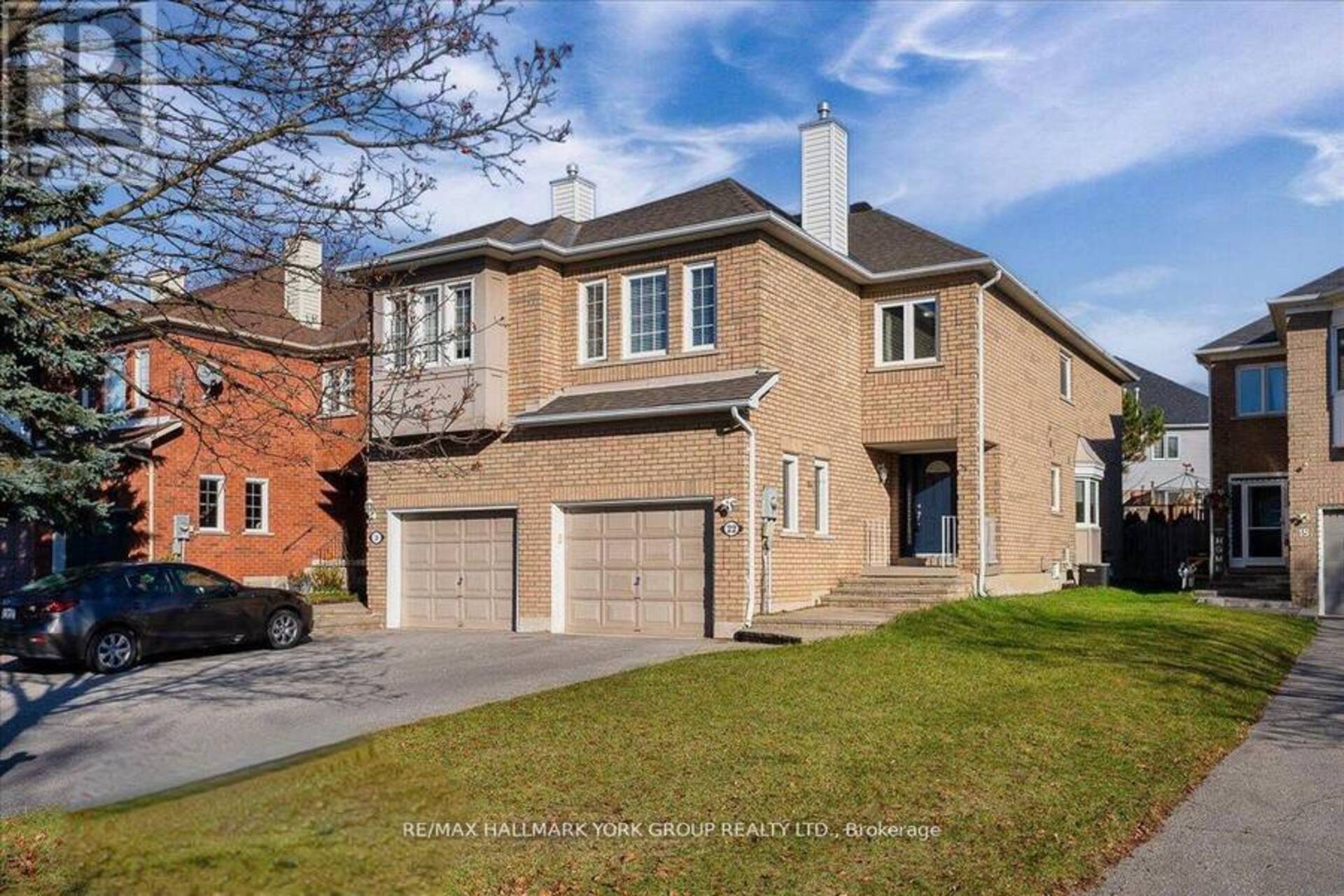 22 WIDDIFIELD AVENUE Newmarket