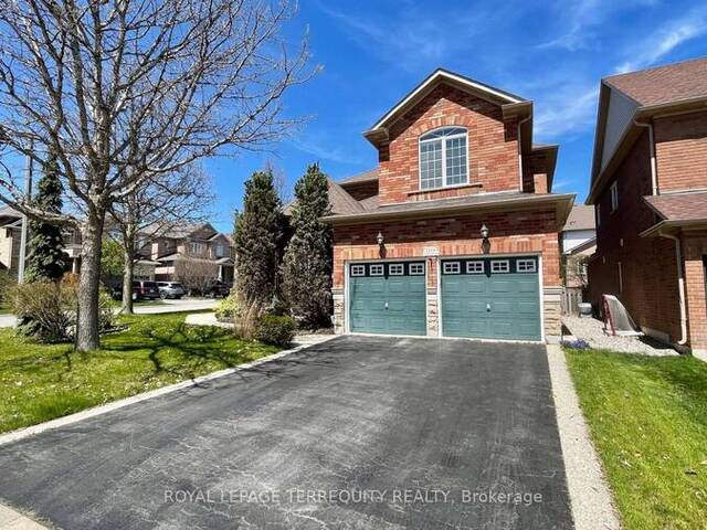 2114 HELMSLEY AVENUE Oakville Ontario