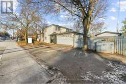 1 HENDERSON AVENUE Markham