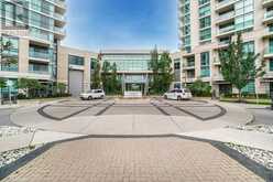 808 - 225 SHERWAY GARDENS ROAD Toronto