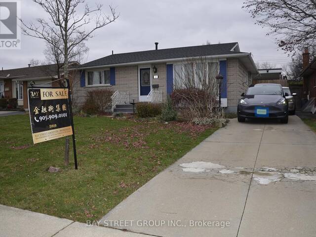 125 LOYALIST DRIVE Hamilton Ontario