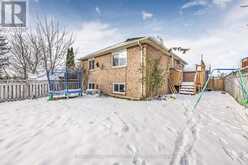 5 HARWOOD DRIVE Barrie