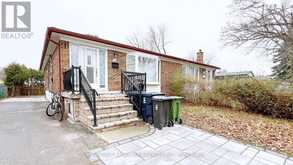 UPPER P - 57 PAINSWICK CRESCENT Toronto