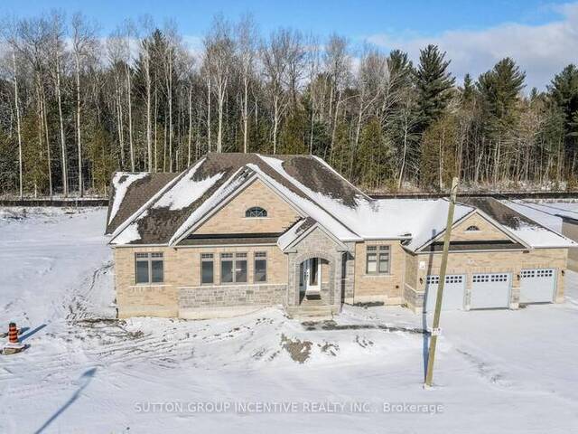 28 COTTONWOOD STREET Springwater Ontario