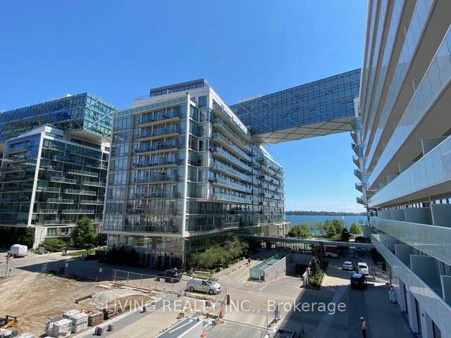 324 - 15 QUEENS QUAY E Toronto Ontario